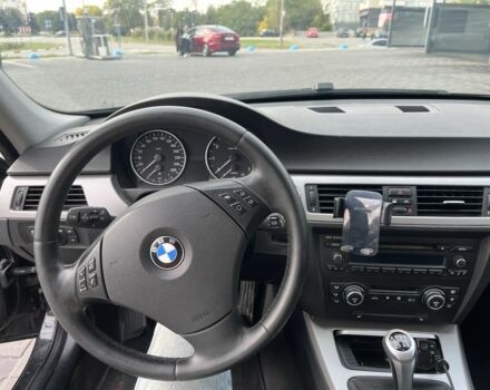 Черный БМВ 3 Серия, объемом двигателя 2 л и пробегом 179 тыс. км за 8500 $, фото 12 на Automoto.ua