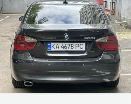 Черный БМВ 3 Серия, объемом двигателя 2 л и пробегом 200 тыс. км за 8000 $, фото 2 на Automoto.ua