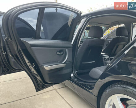 Чорний БМВ 3 Серія, об'ємом двигуна 2 л та пробігом 318 тис. км за 6999 $, фото 45 на Automoto.ua