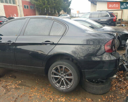 Черный БМВ 3 Серия, объемом двигателя 2 л и пробегом 300 тыс. км за 3500 $, фото 11 на Automoto.ua