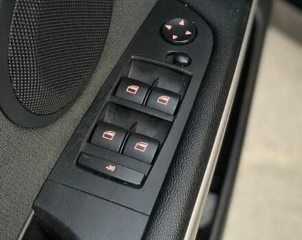 Чорний БМВ 3 Серія, об'ємом двигуна 2 л та пробігом 243 тис. км за 5500 $, фото 6 на Automoto.ua