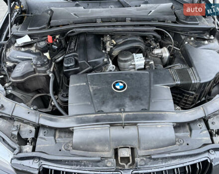 Черный БМВ 3 Серия, объемом двигателя 2 л и пробегом 258 тыс. км за 7500 $, фото 34 на Automoto.ua