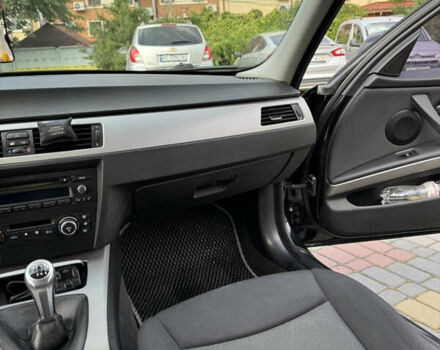 Чорний БМВ 3 Серія, об'ємом двигуна 2 л та пробігом 312 тис. км за 7700 $, фото 9 на Automoto.ua
