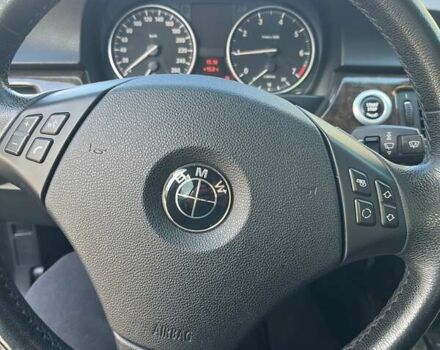 Черный БМВ 3 Серия, объемом двигателя 2 л и пробегом 230 тыс. км за 8300 $, фото 9 на Automoto.ua