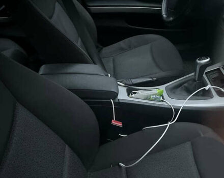 Черный БМВ 3 Серия, объемом двигателя 2 л и пробегом 184 тыс. км за 7200 $, фото 11 на Automoto.ua