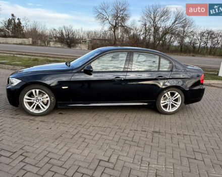 Черный БМВ 3 Серия, объемом двигателя 1.6 л и пробегом 218 тыс. км за 7700 $, фото 1 на Automoto.ua
