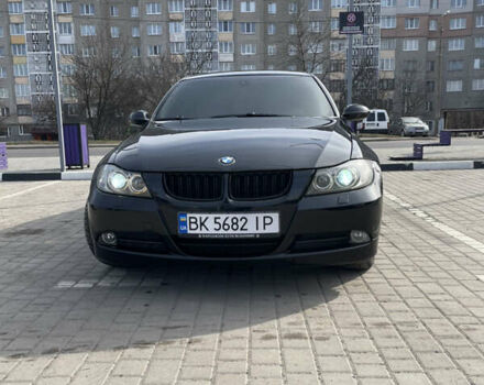 Черный БМВ 3 Серия, объемом двигателя 2 л и пробегом 251 тыс. км за 7300 $, фото 2 на Automoto.ua