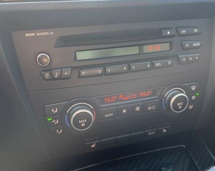 Черный БМВ 3 Серия, объемом двигателя 2 л и пробегом 195 тыс. км за 7500 $, фото 12 на Automoto.ua