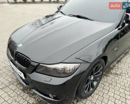 Чорний БМВ 3 Серія, об'ємом двигуна 3 л та пробігом 268 тис. км за 11000 $, фото 16 на Automoto.ua