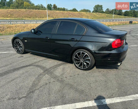 Черный БМВ 3 Серия, объемом двигателя 2 л и пробегом 185 тыс. км за 10000 $, фото 2 на Automoto.ua