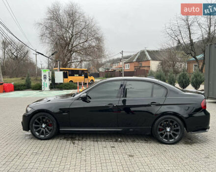 Чорний БМВ 3 Серія, об'ємом двигуна 3 л та пробігом 268 тис. км за 11000 $, фото 7 на Automoto.ua