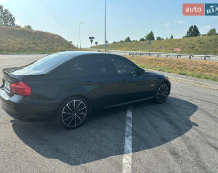 Черный БМВ 3 Серия, объемом двигателя 2 л и пробегом 185 тыс. км за 10000 $, фото 4 на Automoto.ua