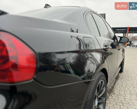 Чорний БМВ 3 Серія, об'ємом двигуна 3 л та пробігом 268 тис. км за 11000 $, фото 11 на Automoto.ua