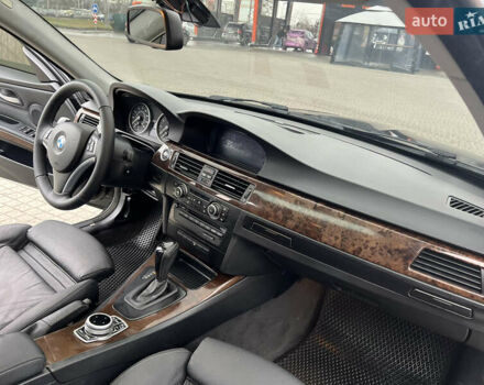 Чорний БМВ 3 Серія, об'ємом двигуна 3 л та пробігом 268 тис. км за 11000 $, фото 22 на Automoto.ua
