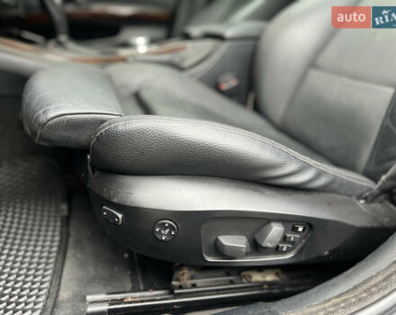 Чорний БМВ 3 Серія, об'ємом двигуна 3 л та пробігом 268 тис. км за 11000 $, фото 26 на Automoto.ua