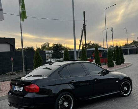 Чорний БМВ 3 Серія, об'ємом двигуна 2 л та пробігом 239 тис. км за 8900 $, фото 12 на Automoto.ua
