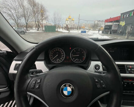 Чорний БМВ 3 Серія, об'ємом двигуна 2 л та пробігом 280 тис. км за 11000 $, фото 6 на Automoto.ua