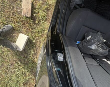 Черный БМВ 3 Серия, объемом двигателя 2 л и пробегом 390 тыс. км за 3500 $, фото 3 на Automoto.ua