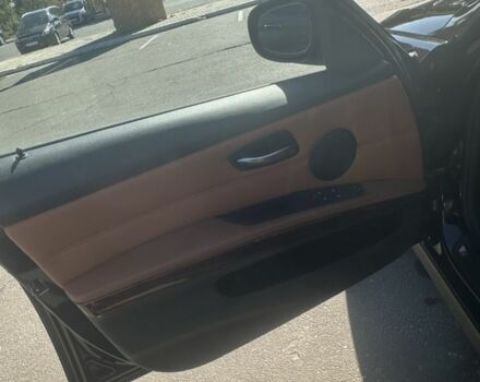 Черный БМВ 3 Серия, объемом двигателя 3 л и пробегом 34 тыс. км за 11000 $, фото 11 на Automoto.ua