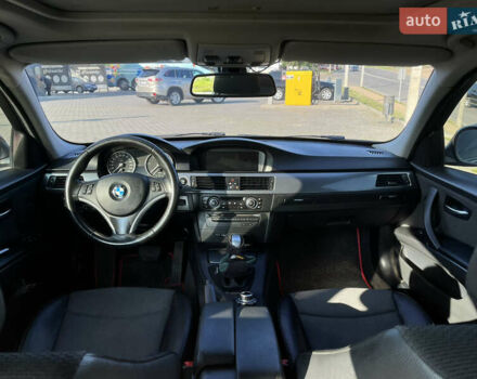 Чорний БМВ 3 Серія, об'ємом двигуна 2 л та пробігом 180 тис. км за 9500 $, фото 6 на Automoto.ua