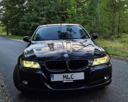 Черный БМВ 3 Серия, объемом двигателя 2 л и пробегом 230 тыс. км за 10000 $, фото 4 на Automoto.ua