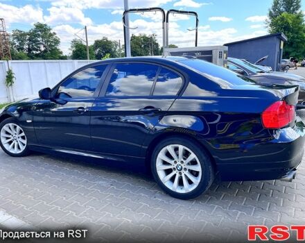 Черный БМВ 3 Серия, объемом двигателя 3 л и пробегом 175 тыс. км за 10500 $, фото 4 на Automoto.ua