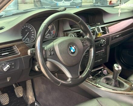 Черный БМВ 3 Серия, объемом двигателя 2 л и пробегом 290 тыс. км за 10590 $, фото 14 на Automoto.ua