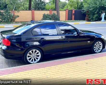 Черный БМВ 3 Серия, объемом двигателя 3 л и пробегом 175 тыс. км за 10500 $, фото 2 на Automoto.ua