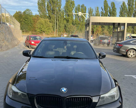 Черный БМВ 3 Серия, объемом двигателя 2 л и пробегом 242 тыс. км за 9400 $, фото 1 на Automoto.ua