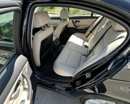 Чорний БМВ 3 Серія, об'ємом двигуна 3 л та пробігом 178 тис. км за 10500 $, фото 14 на Automoto.ua