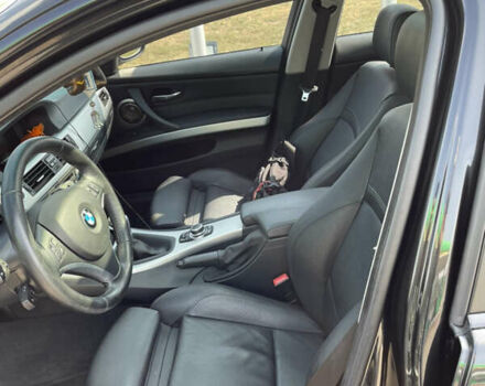 Чорний БМВ 3 Серія, об'ємом двигуна 3 л та пробігом 162 тис. км за 15500 $, фото 11 на Automoto.ua