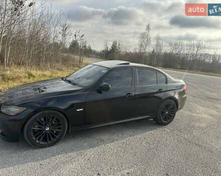 Черный БМВ 3 Серия, объемом двигателя 3 л и пробегом 290 тыс. км за 14000 $, фото 6 на Automoto.ua
