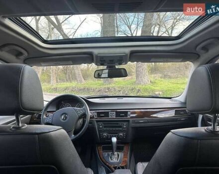 Черный БМВ 3 Серия, объемом двигателя 3 л и пробегом 202 тыс. км за 10000 $, фото 11 на Automoto.ua