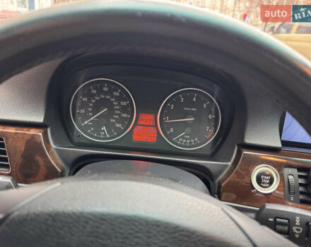 Чорний БМВ 3 Серія, об'ємом двигуна 2.99 л та пробігом 226 тис. км за 9500 $, фото 8 на Automoto.ua