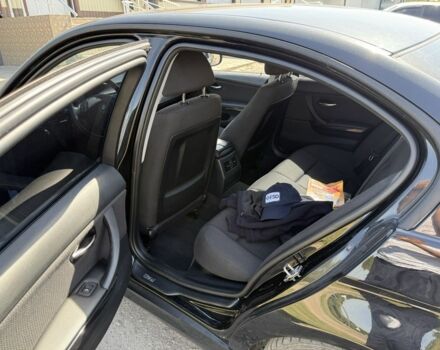 БМВ 3 Серия 2011 в Харькове на Automoto.ua Черный БМВ 3 Серия, объемом двигателя 2 л и пробегом 178 тыс. км за 8000 $, фото 5 на Automoto.ua