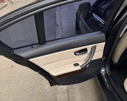 Чорний БМВ 3 Серія, об'ємом двигуна 2.99 л та пробігом 226 тис. км за 9500 $, фото 13 на Automoto.ua