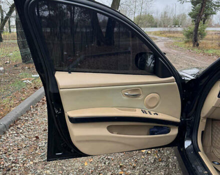 Черный БМВ 3 Серия, объемом двигателя 2 л и пробегом 195 тыс. км за 10000 $, фото 10 на Automoto.ua