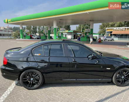 Чорний БМВ 3 Серія, об'ємом двигуна 3 л та пробігом 162 тис. км за 15500 $, фото 4 на Automoto.ua