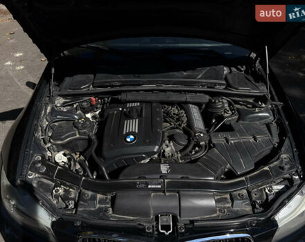 Черный БМВ 3 Серия, объемом двигателя 3 л и пробегом 153 тыс. км за 9900 $, фото 1 на Automoto.ua