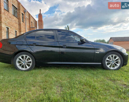 Черный БМВ 3 Серия, объемом двигателя 2 л и пробегом 279 тыс. км за 9800 $, фото 6 на Automoto.ua