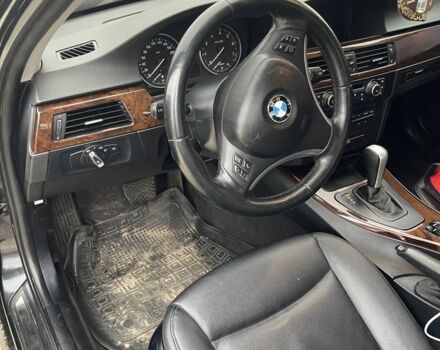 Черный БМВ 3 Серия, объемом двигателя 3 л и пробегом 203 тыс. км за 8500 $, фото 5 на Automoto.ua
