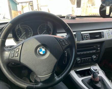 Чорний БМВ 3 Серія, об'ємом двигуна 2 л та пробігом 227 тис. км за 10000 $, фото 2 на Automoto.ua