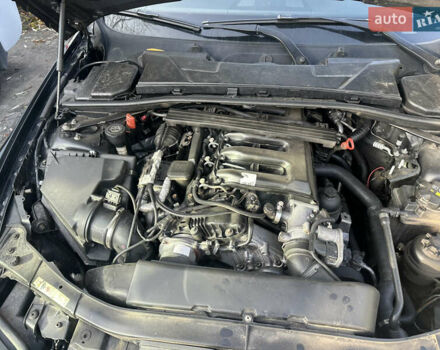 Черный БМВ 3 Серия, объемом двигателя 3 л и пробегом 290 тыс. км за 14000 $, фото 27 на Automoto.ua