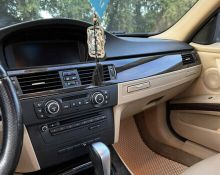 Чорний БМВ 3 Серія, об'ємом двигуна 3 л та пробігом 222 тис. км за 14200 $, фото 30 на Automoto.ua