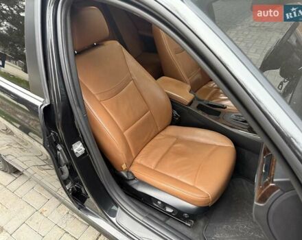 Чорний БМВ 3 Серія, об'ємом двигуна 3 л та пробігом 200 тис. км за 9500 $, фото 30 на Automoto.ua