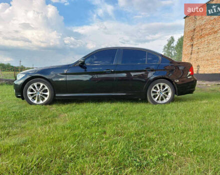 Черный БМВ 3 Серия, объемом двигателя 2 л и пробегом 279 тыс. км за 9800 $, фото 4 на Automoto.ua