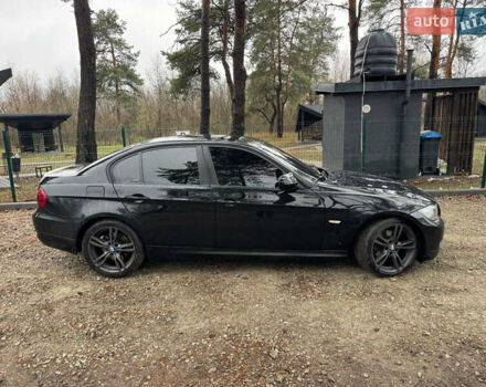 Черный БМВ 3 Серия, объемом двигателя 2 л и пробегом 195 тыс. км за 10000 $, фото 4 на Automoto.ua