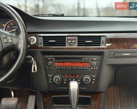 Чорний БМВ 3 Серія, об'ємом двигуна 3 л та пробігом 200 тис. км за 9500 $, фото 27 на Automoto.ua