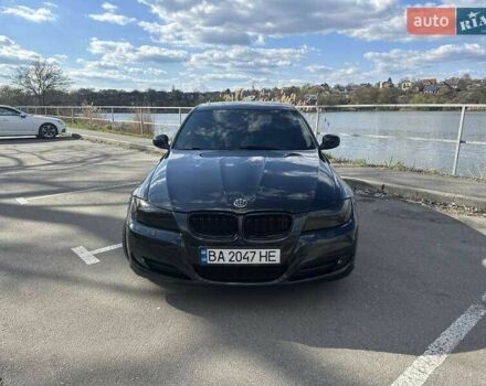 Черный БМВ 3 Серия, объемом двигателя 3 л и пробегом 202 тыс. км за 10000 $, фото 1 на Automoto.ua