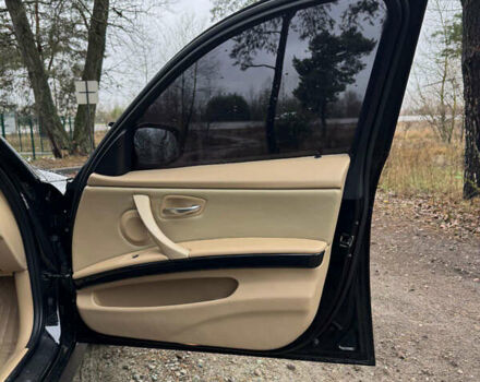 Черный БМВ 3 Серия, объемом двигателя 2 л и пробегом 195 тыс. км за 10000 $, фото 11 на Automoto.ua